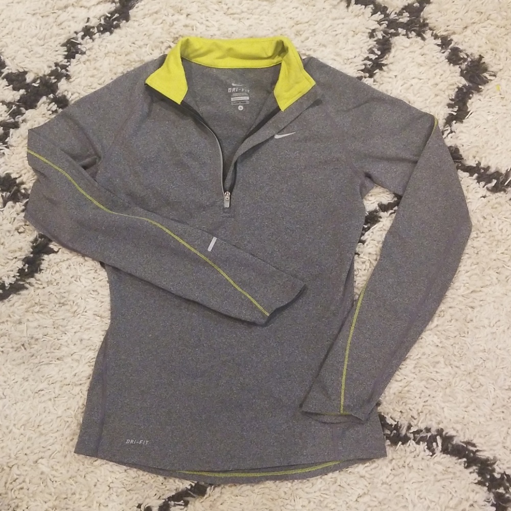 Nike Dri-Fit 1/2 Zip Pullover